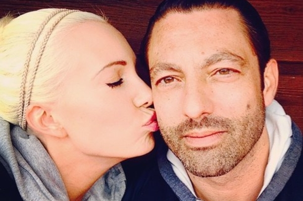 instagram.com/juliajoanabella