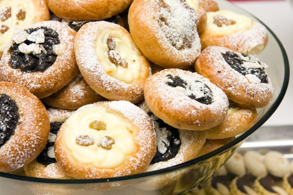 Ватрушки с творогом: ТОП-3 рецепта