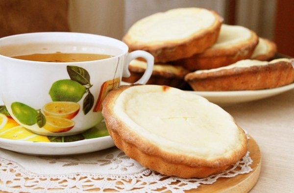 Ватрушки с творогом: ТОП-3 рецепта