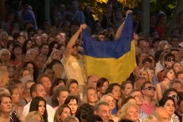 стоп-кадр с видео