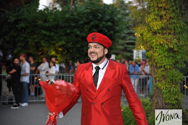 Новая волна 2014: Как выступили артисты в первый конкурсный день (ФОТО)