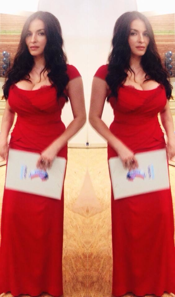 Украинка Надя Мейхер стала ведущей Новой волны 2014