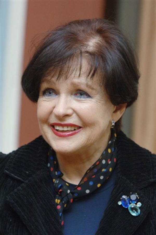 Актриса Наталья Фатеева попала в реанимацию