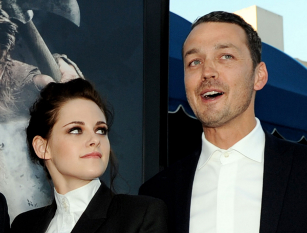 Звезда Сумерек стала причиной развода известного режиссера