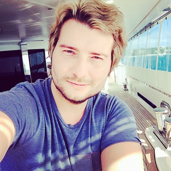 Певец Николай Басков опроверг слухи о своей тайной женитьбе