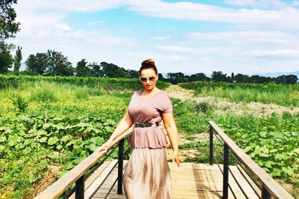 instagram.com/achekhova