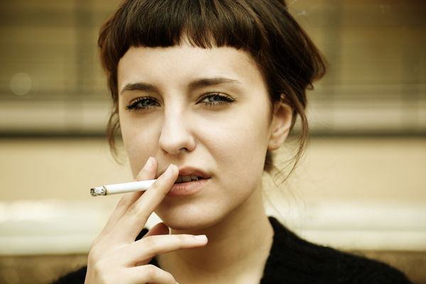 Курение во время беременности повреждает ДНК ребенка