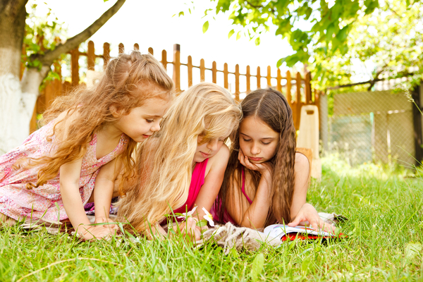 Что почитать детям: ТОП-3 книги на лето