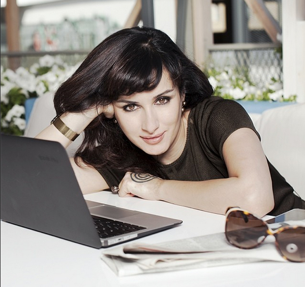 Тина Канделаки возмущена последствиями санкций ЕС против России