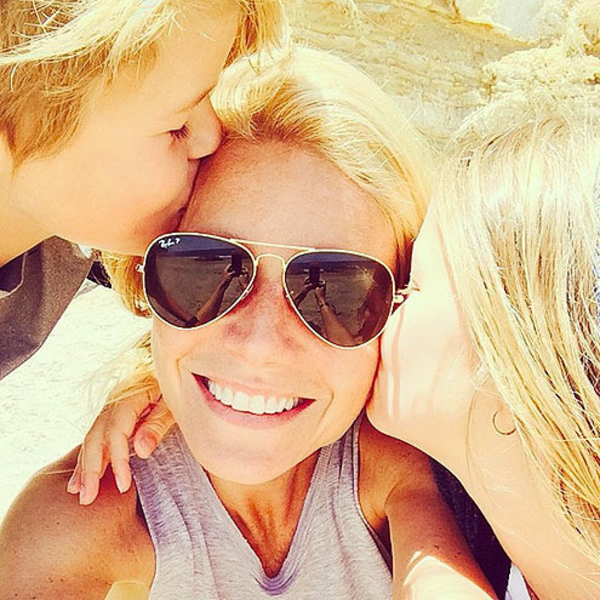 Мамы и дети: Самые милые селфи звезд