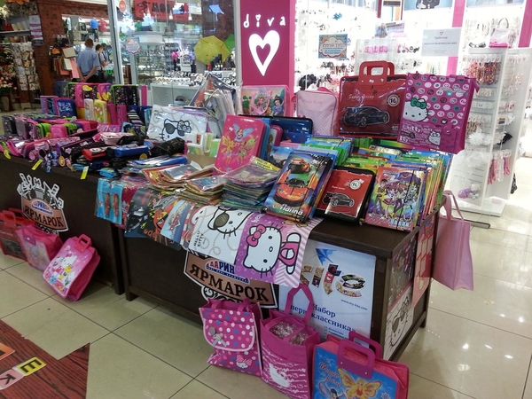 Школьные ярмарки Киева 2014: Где закупиться к школе