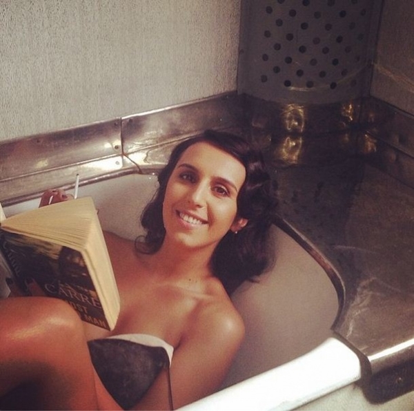 Полуобнаженная Джамала снялась для модного журнала