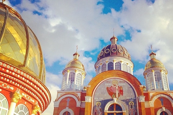 instagram.com/welcometoaprilland