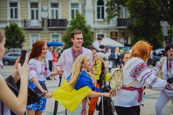 День независимости: поздравления