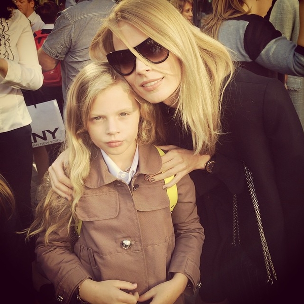 Ольга Фреймут отправила дочь Злату учиться в новую школу