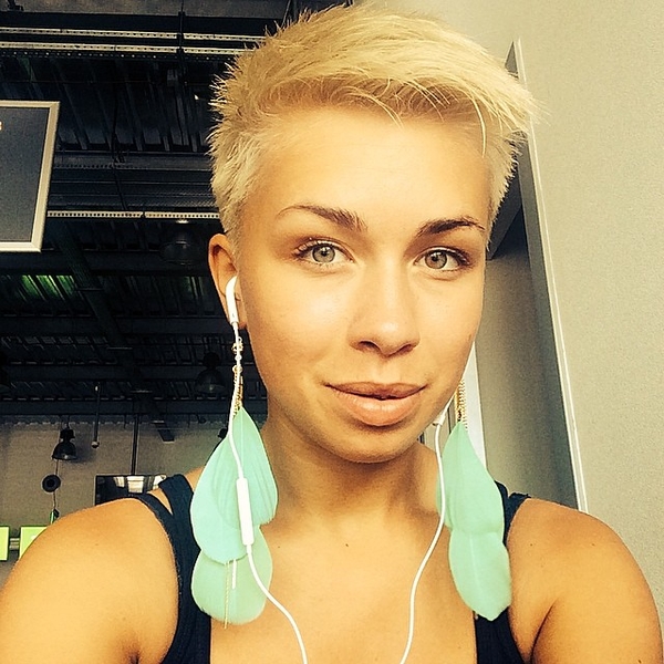 Плаксина поделилась радостями материнства: Каша была по всему дому