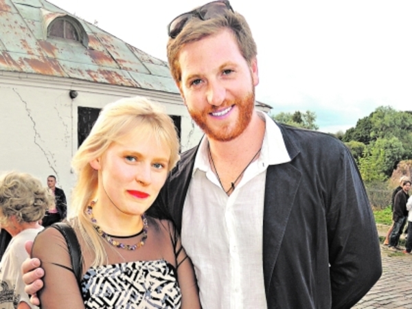 Экс-супруга Энтони Делона встречается с сыном Ирины Муравьевой