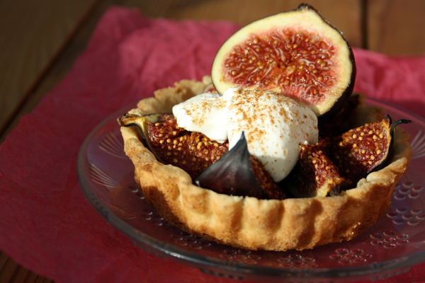 Осенние блюда из инжира: ТОП-5 рецептов