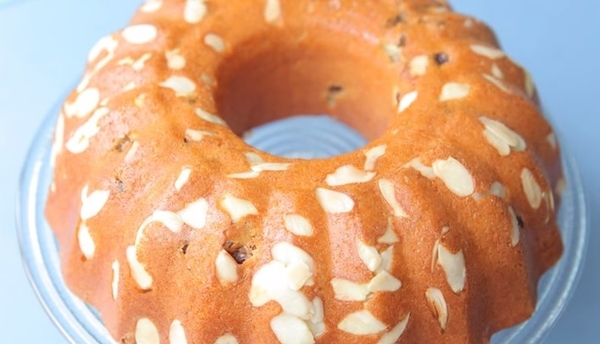 Как приготовить кекс с орехами (ВИДЕО)