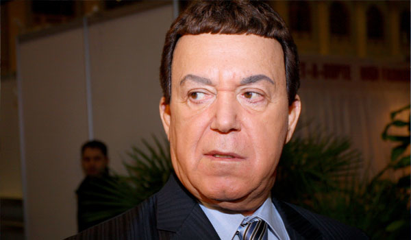 Иосифа Кобзона лишили звания почетного гражданина Днепропетровска