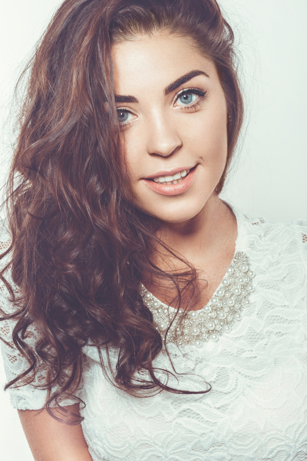 Как скрыть темные круги под глазами с помощью макияжа