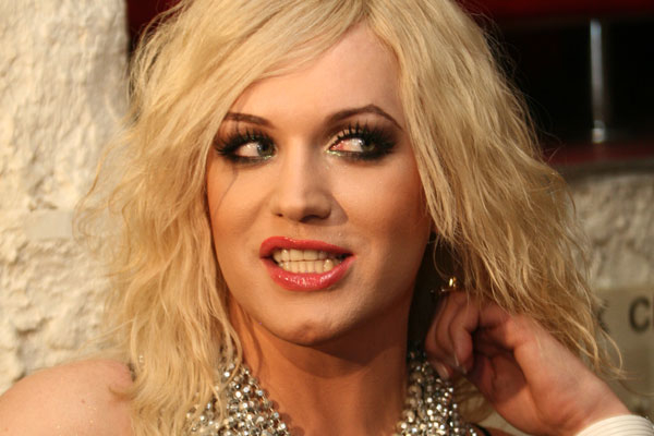 Монро рассказала про гей-вечеринки политиков в Крыму