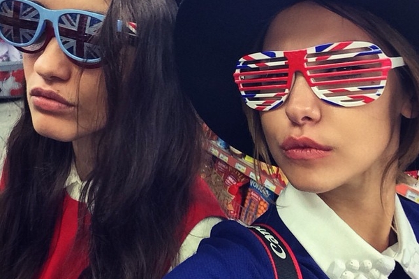 twitter.com/VictoriaDaineko