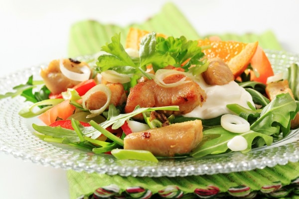 Салат с курицей: ТОП-5 рецептов