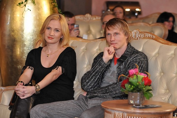 Погиб футболист: Коллеги соболезнуют жене и детям Андрея Гусина