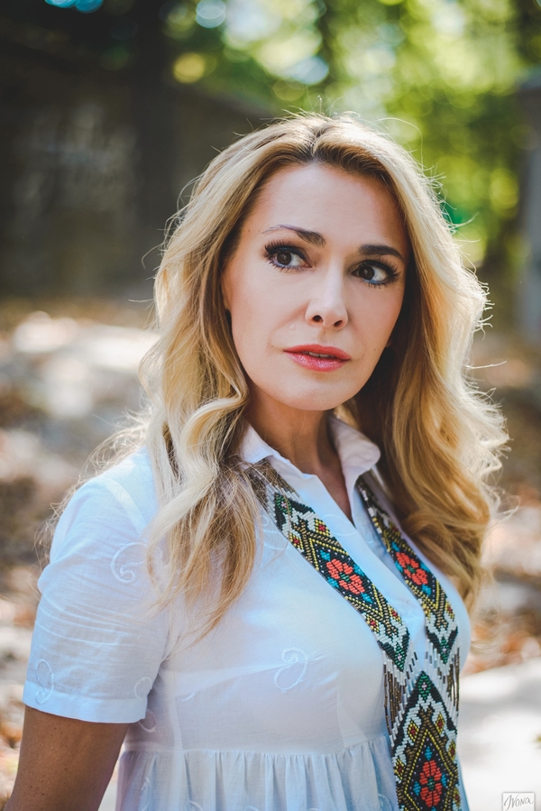 Звезды – за МИР: Ольга Сумская проведывает военных в госпитале