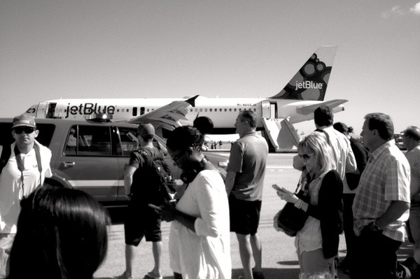 instagram.com/jacksonrathbone