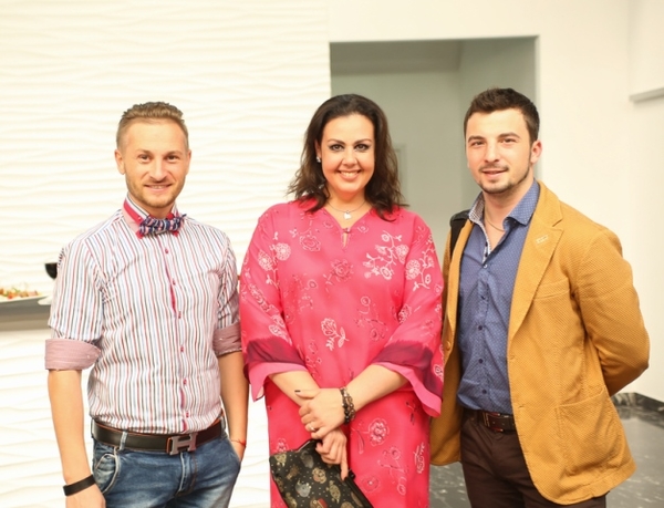 Звезды посетили открытие мультимедийной выставки "Авангард"