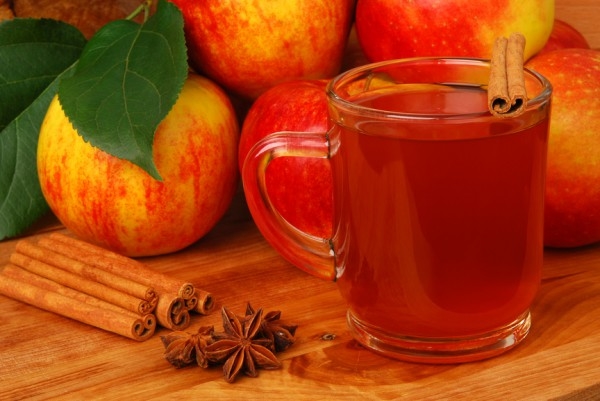 Осенние напитки из яблок: ТОП-5 рецептов