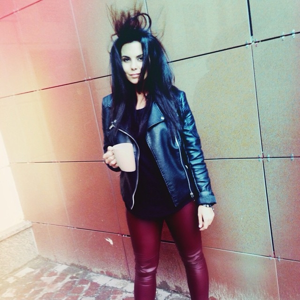 Анастасия Каменских похвасталась новой прической