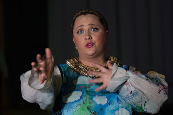 В Симферополе отменили концерт певицы Нино Катамадзе