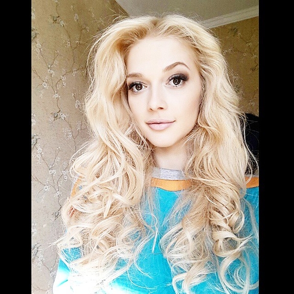 Эрика Герцег обратилась к поклонникам: Красота не зависит от грима