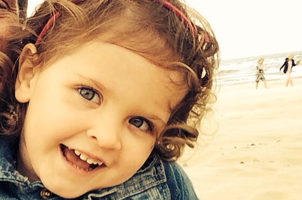 instagram.com/ gg_coloreyes