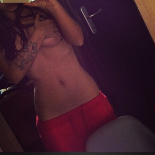 Певица Бьянка показала пикантное фото