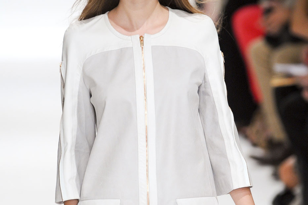 forums.thefashionspot.com