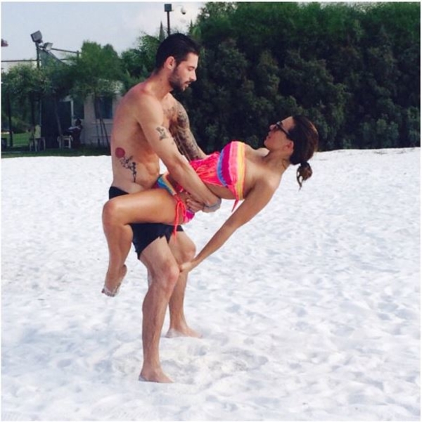 Аня Седокова показала пикантные фото с возлюбленным