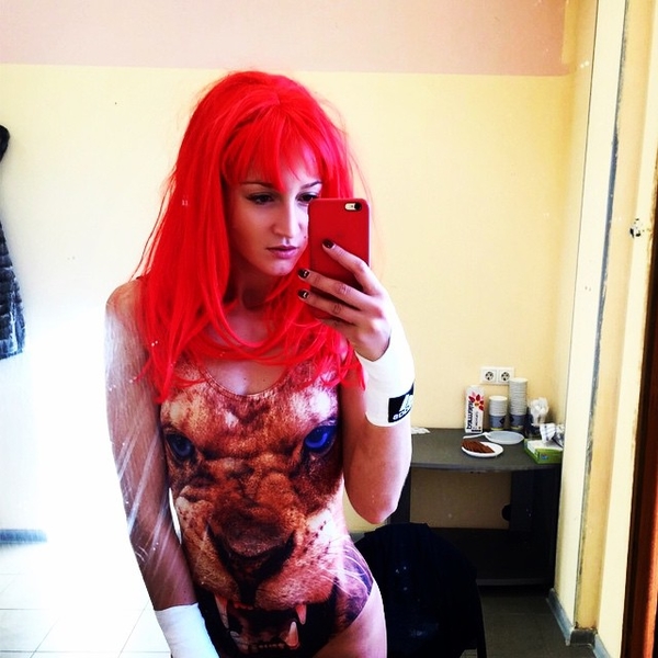 Оля Бузова примерила новый образ