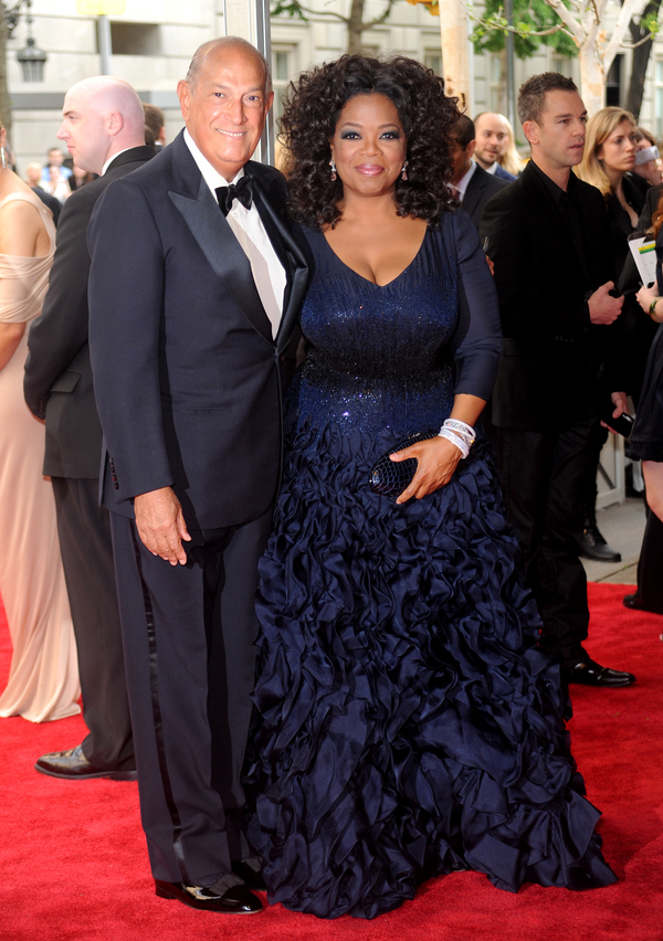 Умер модельер Оскар де ла Рента: ТОП-13 фото звезд с дизайнером