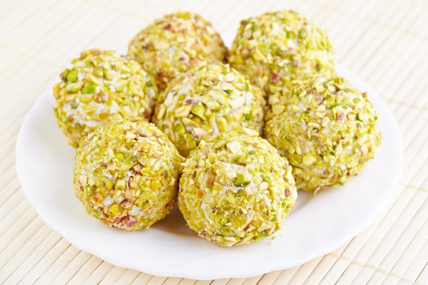 Сырные шарики: Три вкусные идеи