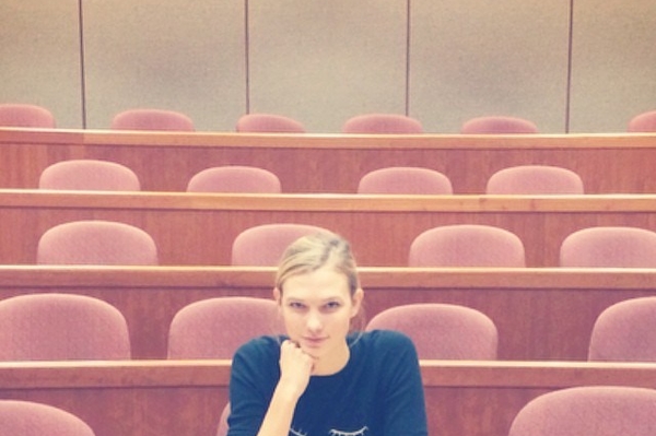 instagram.com/karliekloss