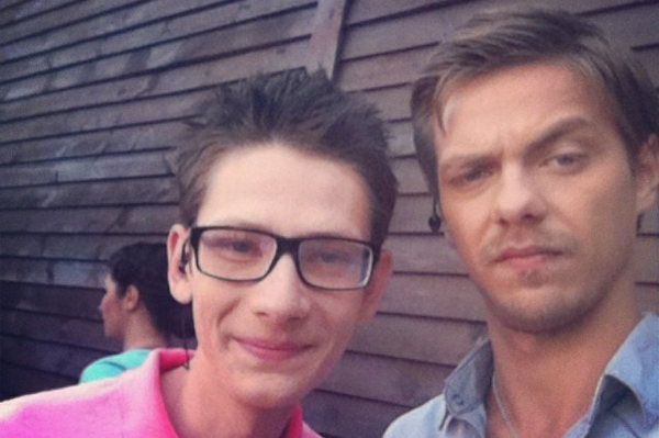 vk.com/nikita_olegovi4