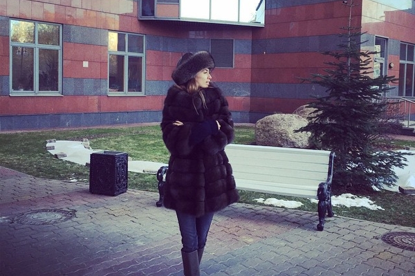 instagram.com/victoriabonya