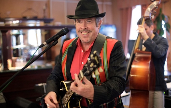 Макаревич спел о травле из-за поддержки Украины