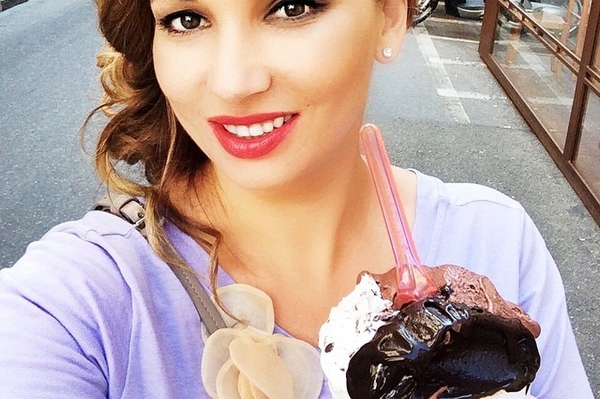 instagram.com/achekhova