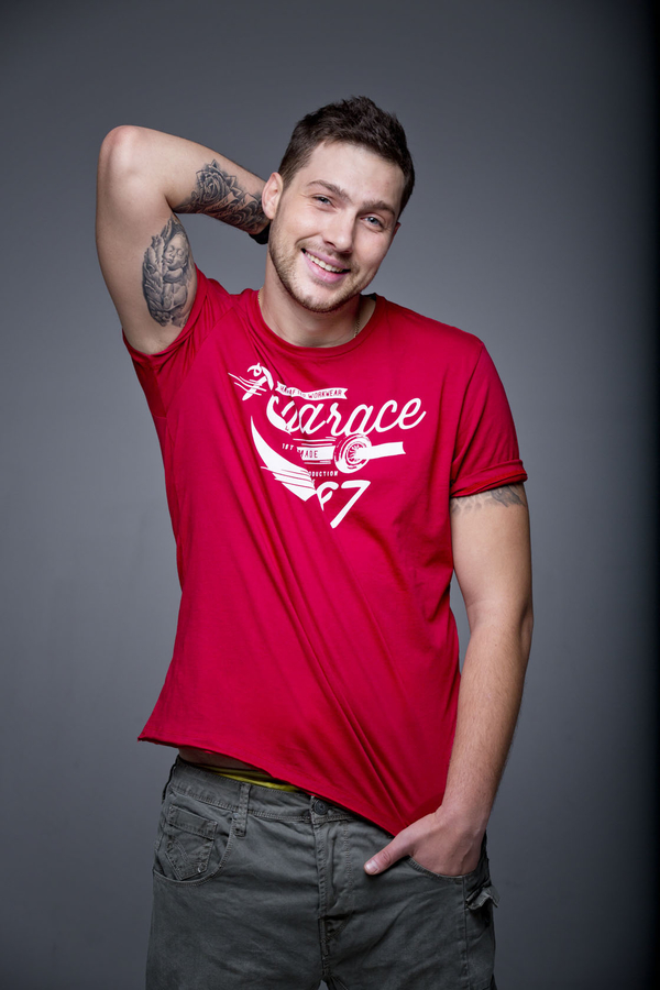 Олег Кензов стал телеведущим