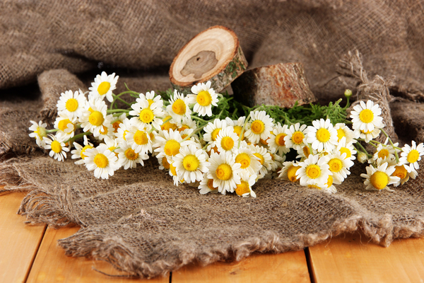 Украшаем интерьер с помощью мешковины (видео)